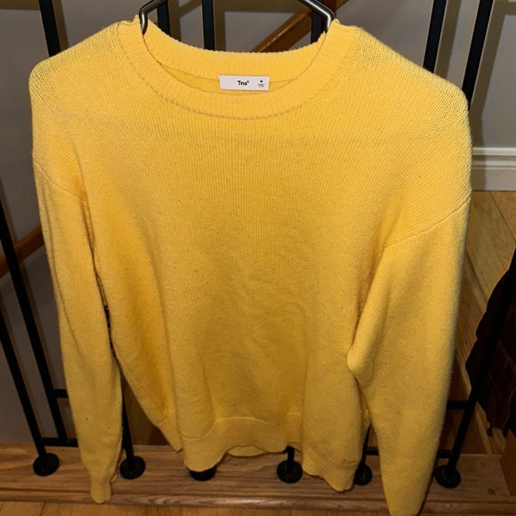 TNA Aritzia Sweater/Knit - Picture 1 of 2